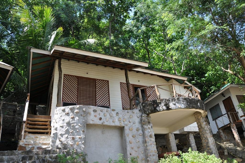 Tohko Beach Resort Islas Phi Phi Habitación foto