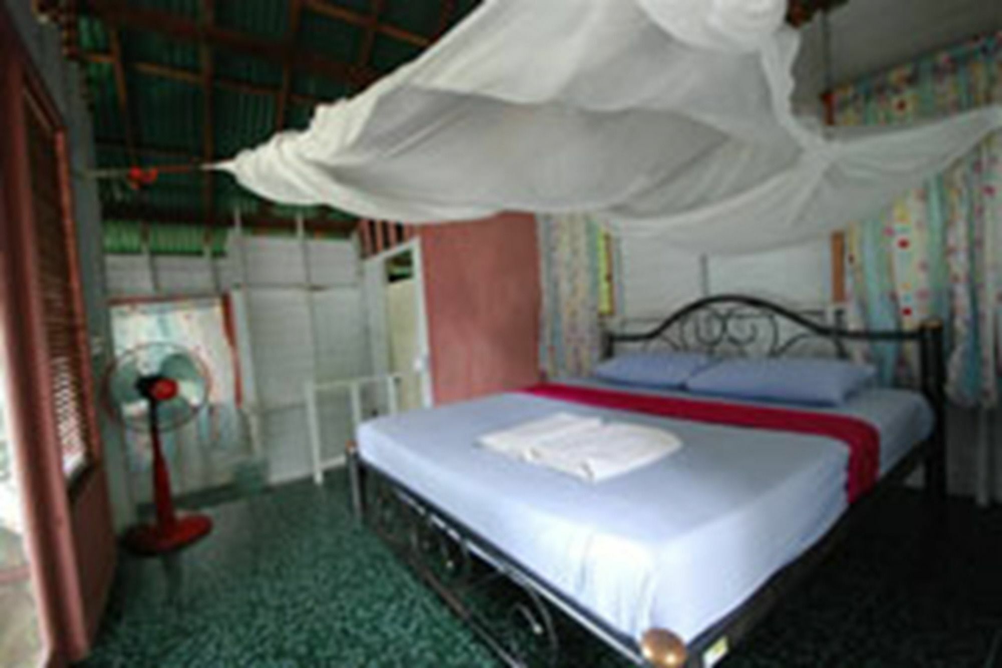 Tohko Beach Resort Islas Phi Phi Exterior foto